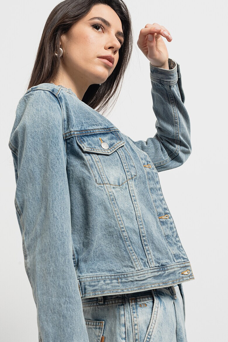 ARMANI EXCHANGE Дънково късо яке - Pepit.bg