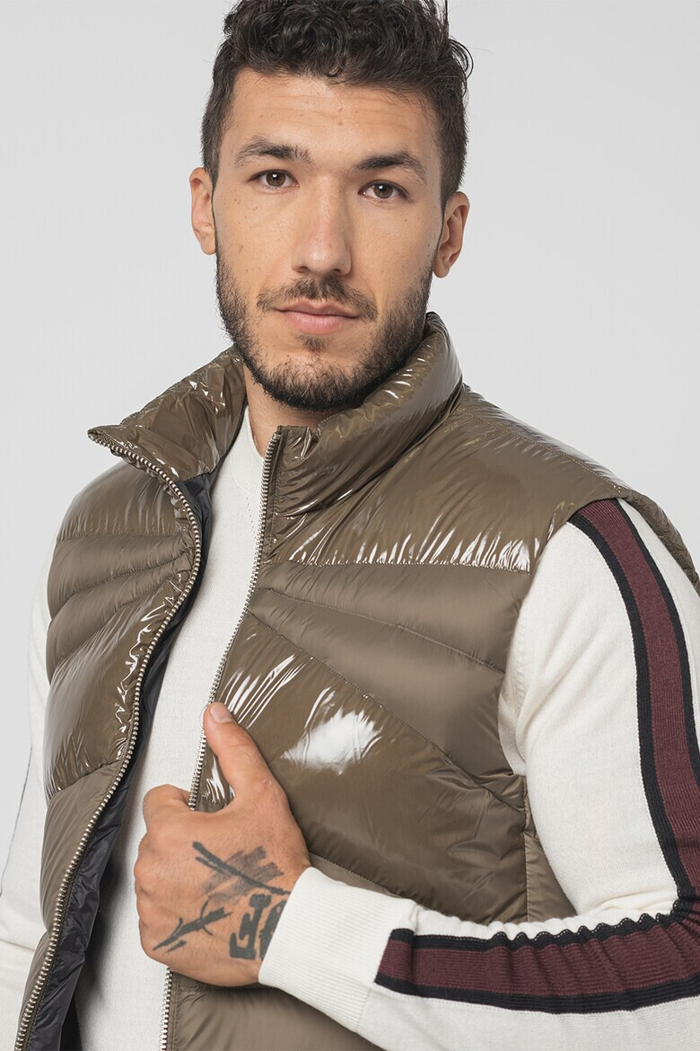 ARMANI EXCHANGE Елек с панели с лачен ефект - Pepit.bg