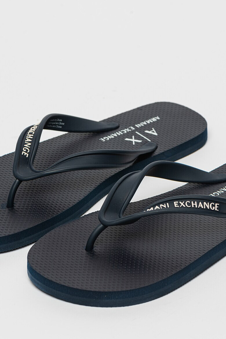 ARMANI EXCHANGE Гумени чехли - Pepit.bg