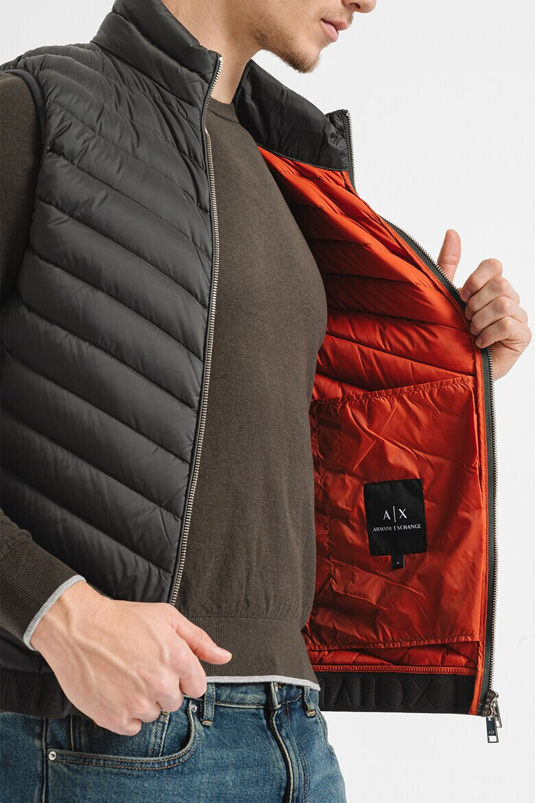 ARMANI EXCHANGE Капитониран елек с цип - Pepit.bg