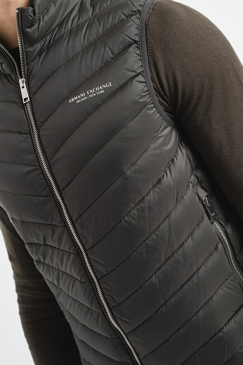 ARMANI EXCHANGE Капитониран елек с цип - Pepit.bg