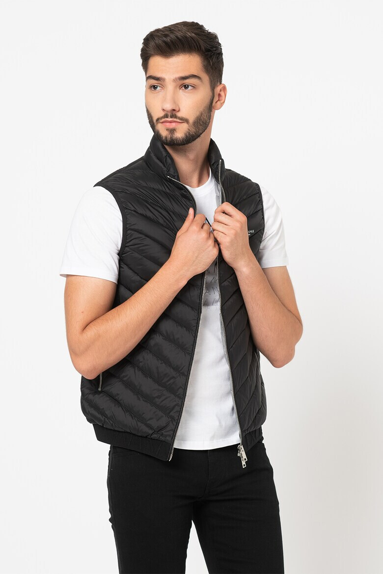 ARMANI EXCHANGE Капитониран елек с цип - Pepit.bg