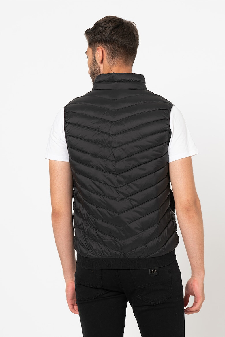 ARMANI EXCHANGE Капитониран елек с цип - Pepit.bg