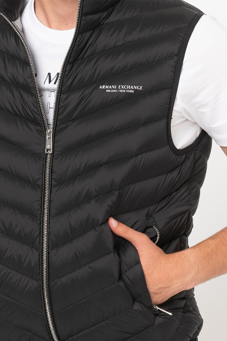 ARMANI EXCHANGE Капитониран елек с цип - Pepit.bg