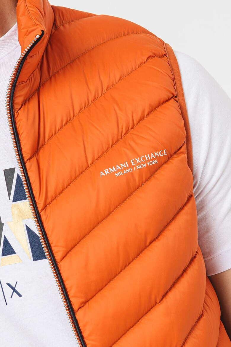 ARMANI EXCHANGE Капитониран елек с цип - Pepit.bg