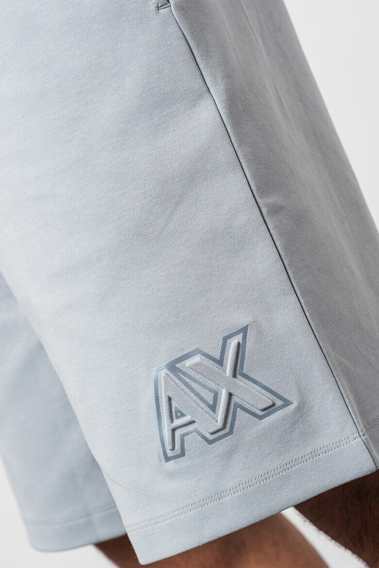ARMANI EXCHANGE Къс панталон с лого - Pepit.bg