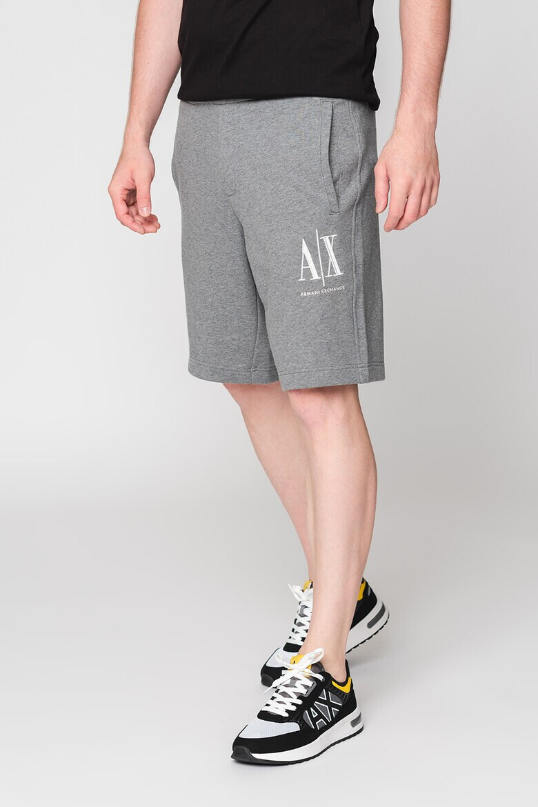 ARMANI EXCHANGE Памучни шорти с лого - Pepit.bg