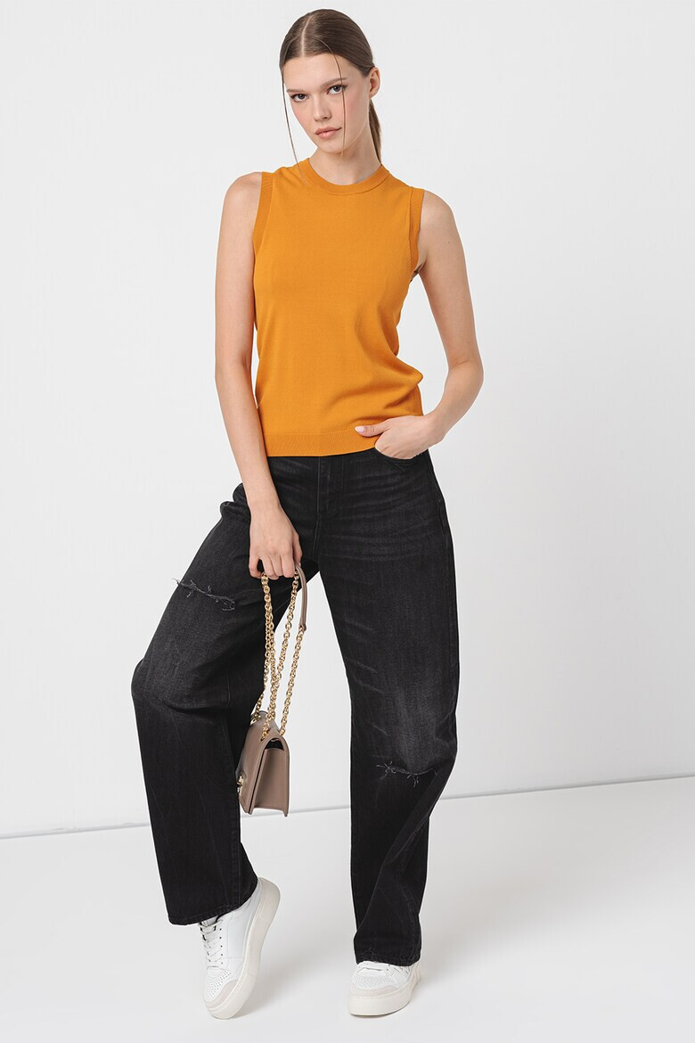 ARMANI EXCHANGE Плетен топ с овално деколте - Pepit.bg