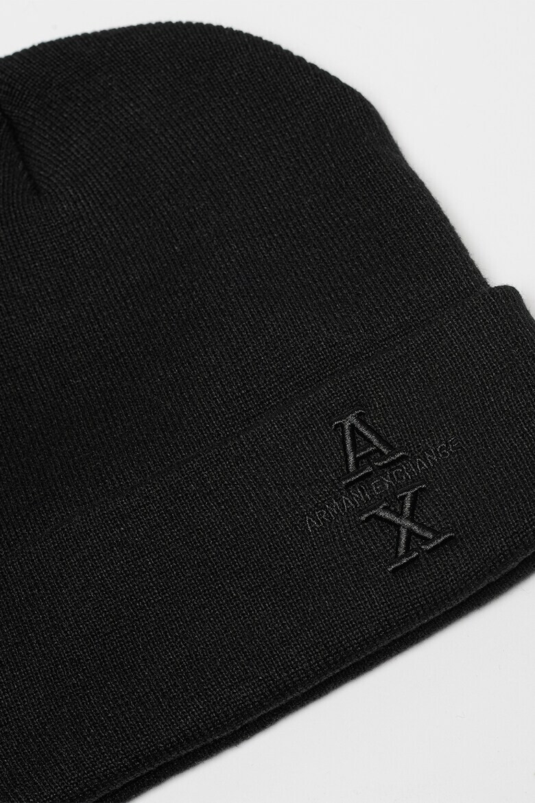 ARMANI EXCHANGE Плетена шапка с бродиран монограм - Pepit.bg