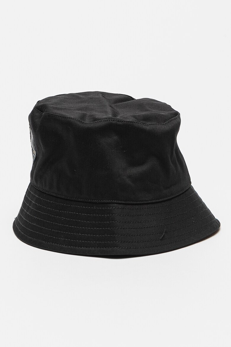 ARMANI EXCHANGE Шапка с бродирано лого - Pepit.bg