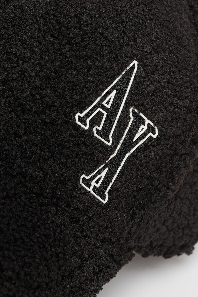 ARMANI EXCHANGE Шапка с плюшен ефект - Pepit.bg