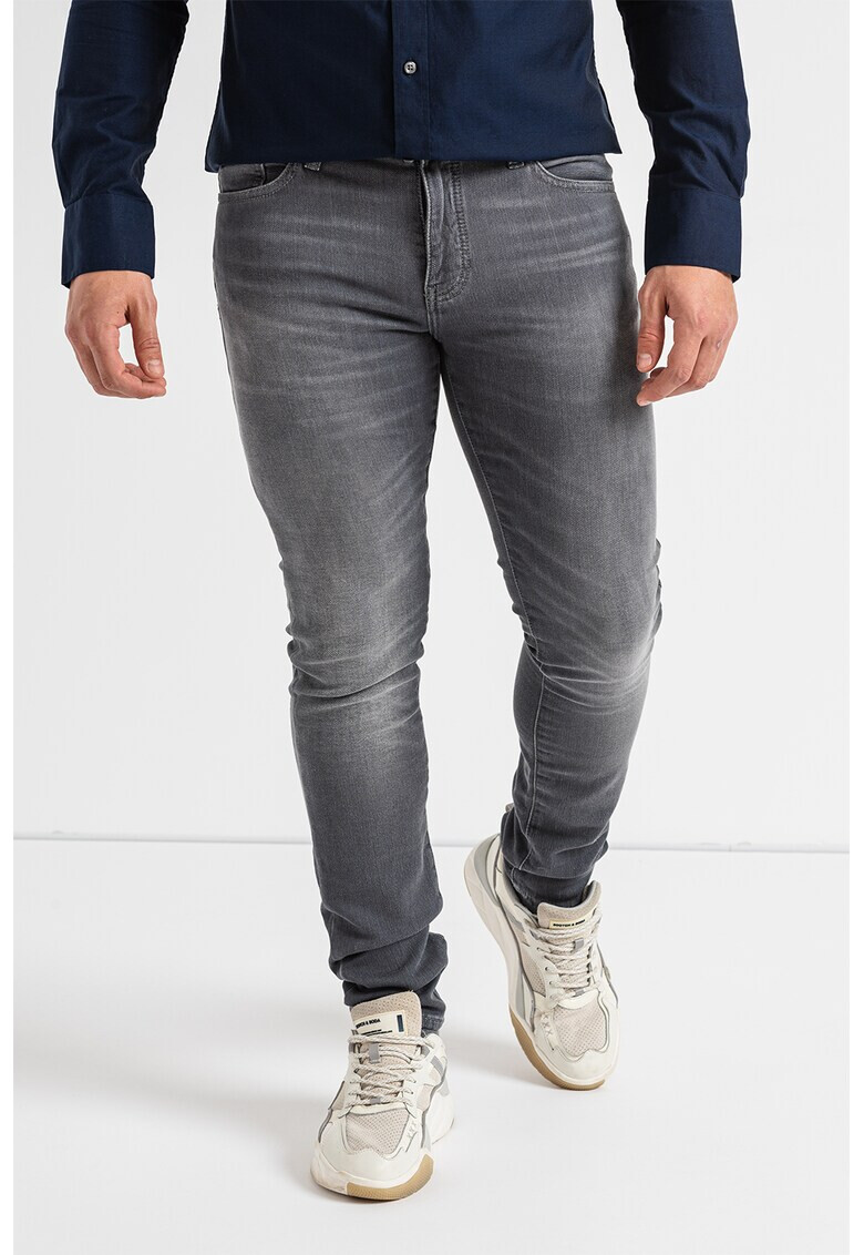 ARMANI EXCHANGE Силно прилепнали дънки с 5 джоба - Pepit.bg
