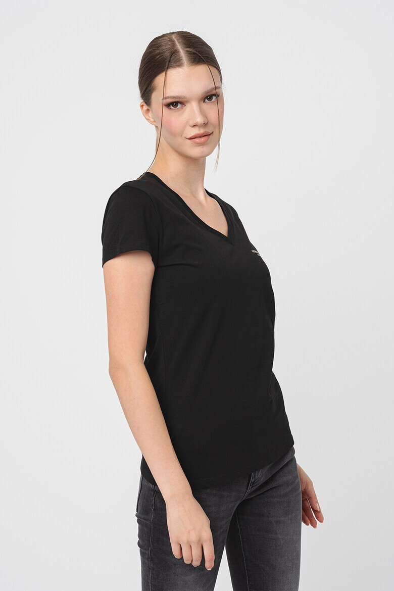 ARMANI EXCHANGE Слим тениска с шпиц - Pepit.bg
