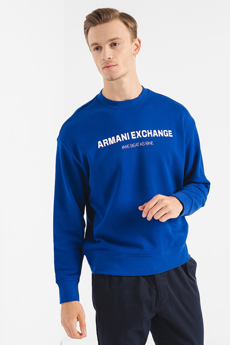 ARMANI EXCHANGE Суитшърт с овално деколте и лого - Pepit.bg