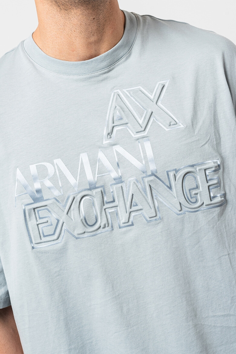 ARMANI EXCHANGE Свободна тениска с релефно лого - Pepit.bg