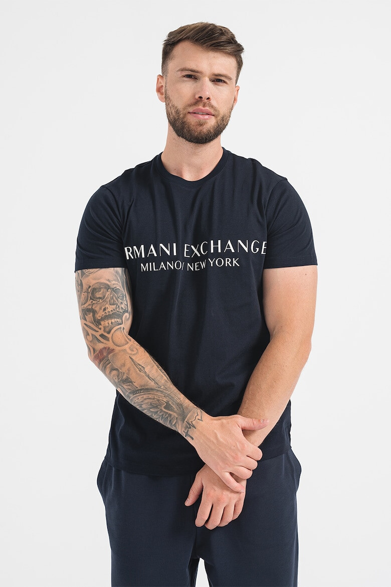 ARMANI EXCHANGE Тениска по тялото с лого - Pepit.bg