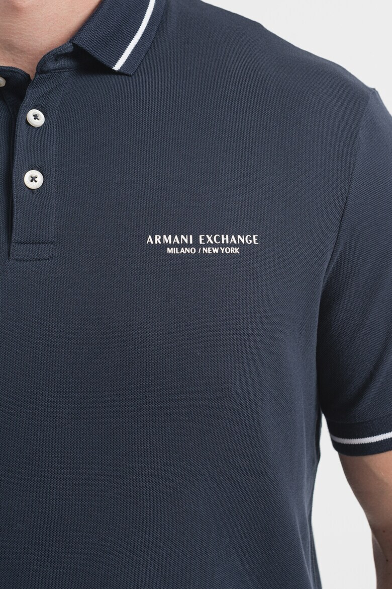 ARMANI EXCHANGE Тениска с яка и контрасти - Pepit.bg