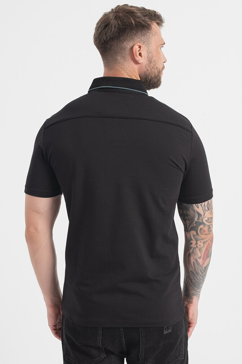 ARMANI EXCHANGE Слим тениска с яка и лого - Pepit.bg