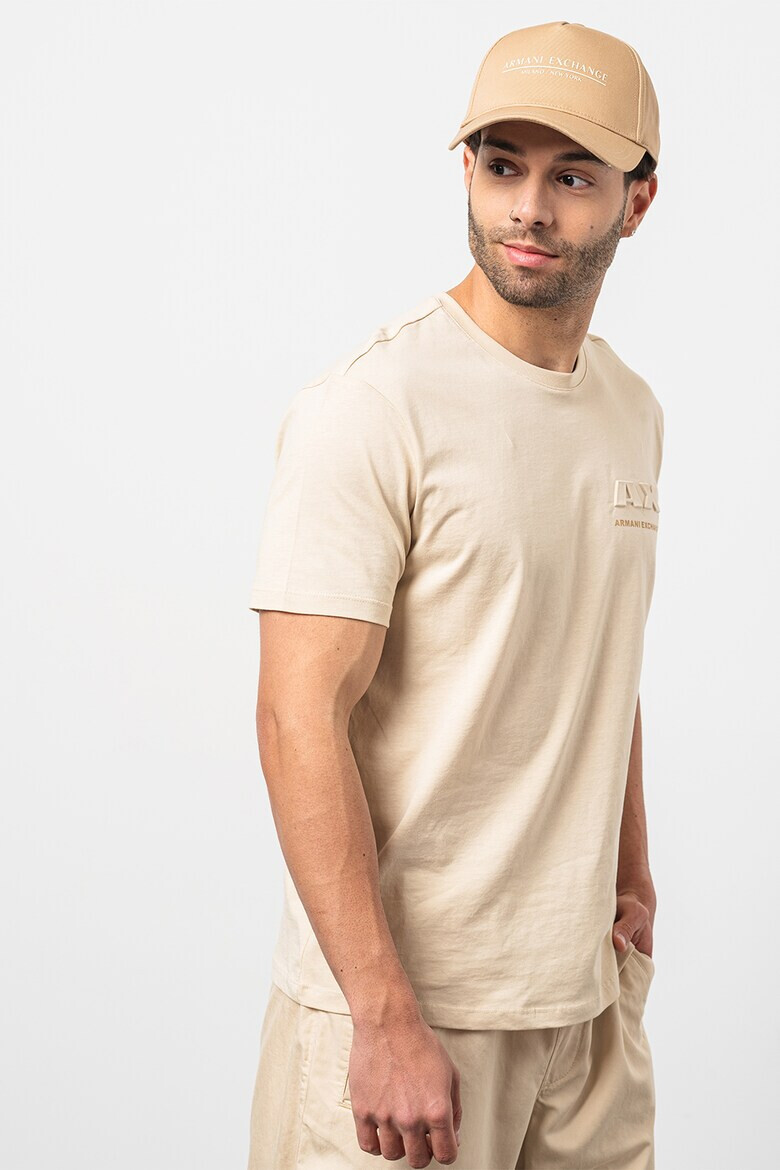 ARMANI EXCHANGE Тениска с релефно лого - Pepit.bg