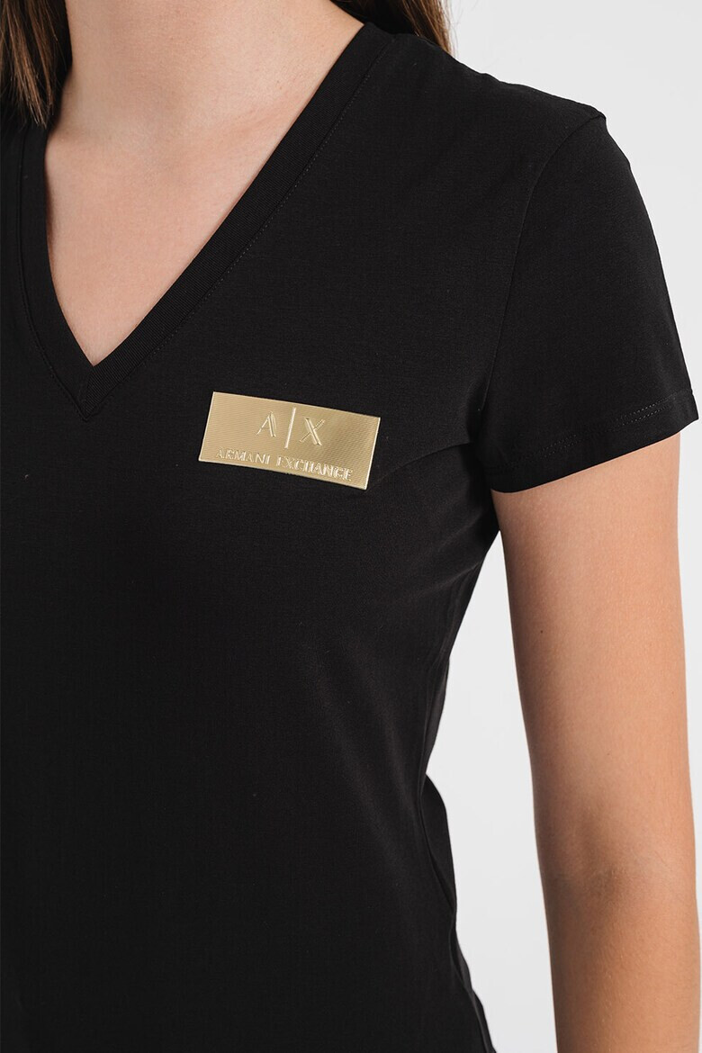 ARMANI EXCHANGE Тениска с шпиц - Pepit.bg