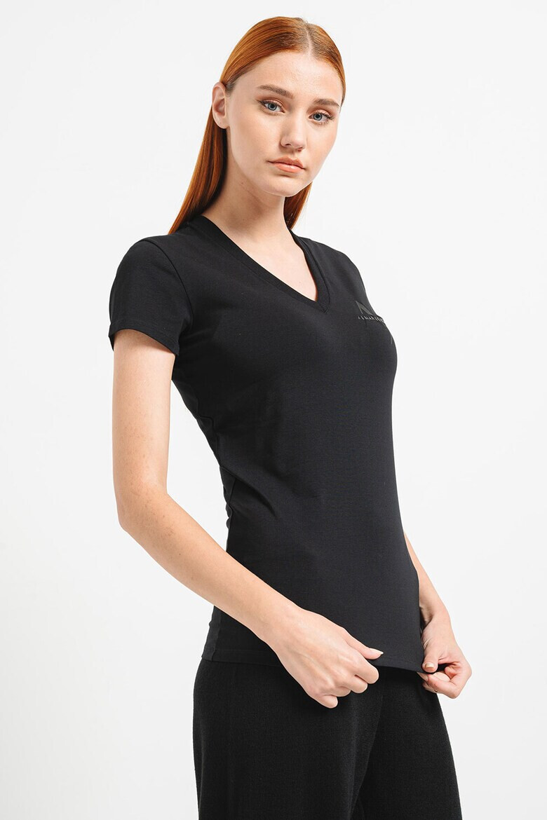 ARMANI EXCHANGE Тениска с шпиц - Pepit.bg