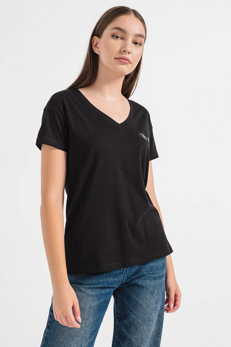 ARMANI EXCHANGE Тениска с шпиц и лого - Pepit.bg