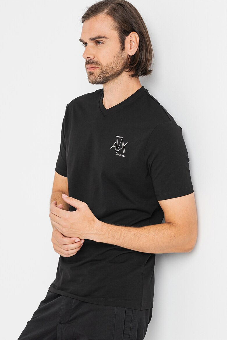 ARMANI EXCHANGE Тениска с шпиц и лого - Pepit.bg