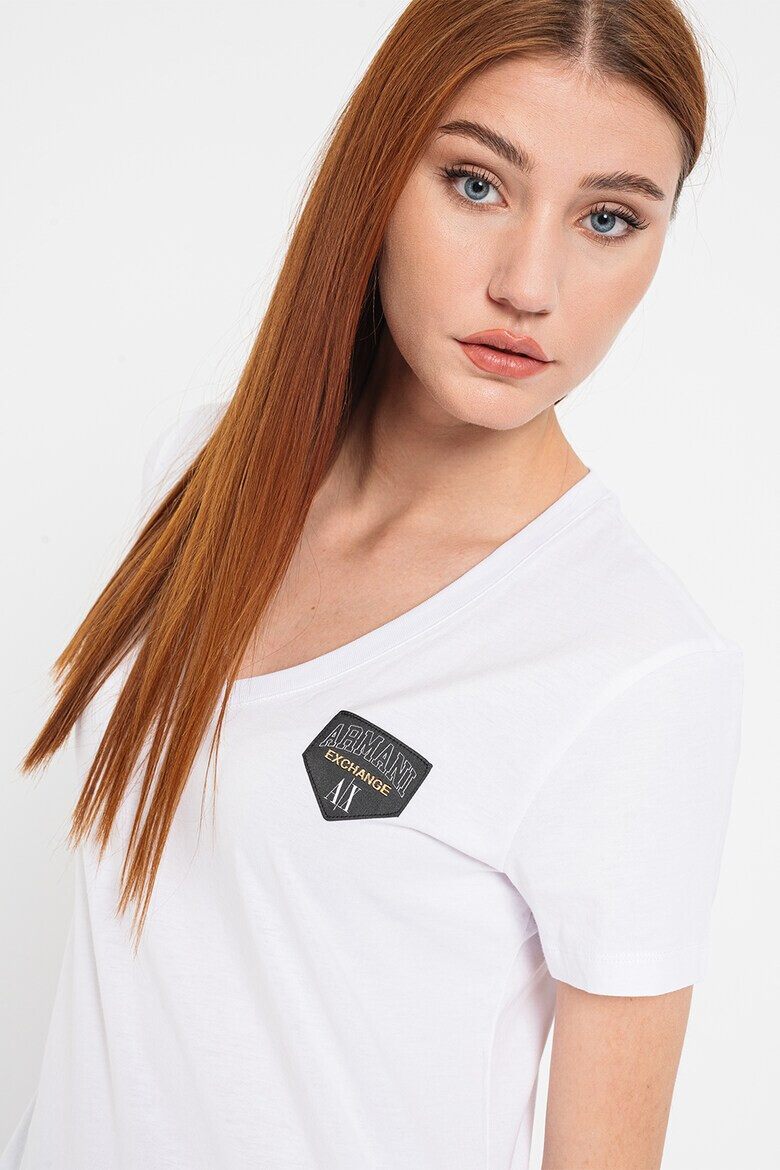 ARMANI EXCHANGE Тениска с шпиц и лого - Pepit.bg
