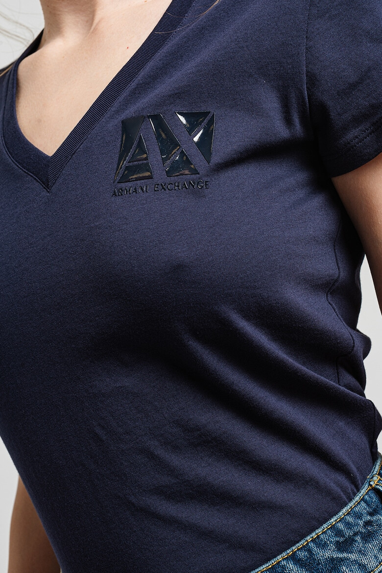 ARMANI EXCHANGE Тениска с шпиц и лого - Pepit.bg