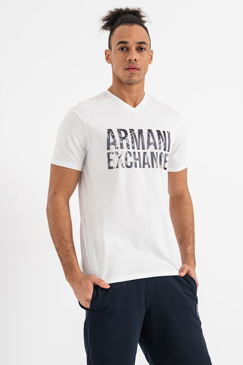 ARMANI EXCHANGE Тениска с шпиц и лого - Pepit.bg