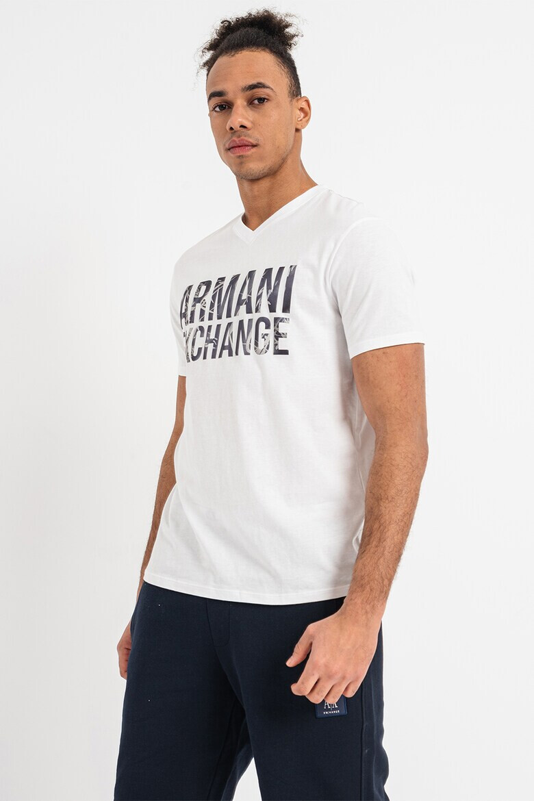 ARMANI EXCHANGE Тениска с шпиц и лого - Pepit.bg