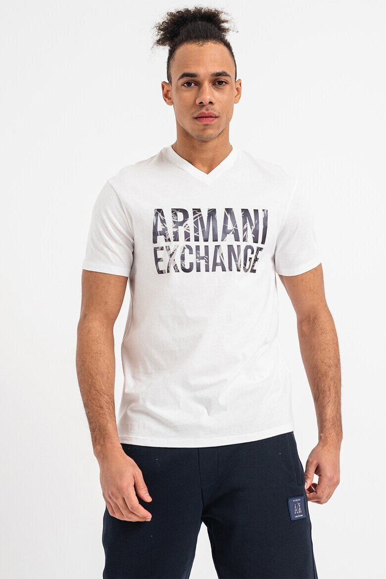 ARMANI EXCHANGE Тениска с шпиц и лого - Pepit.bg