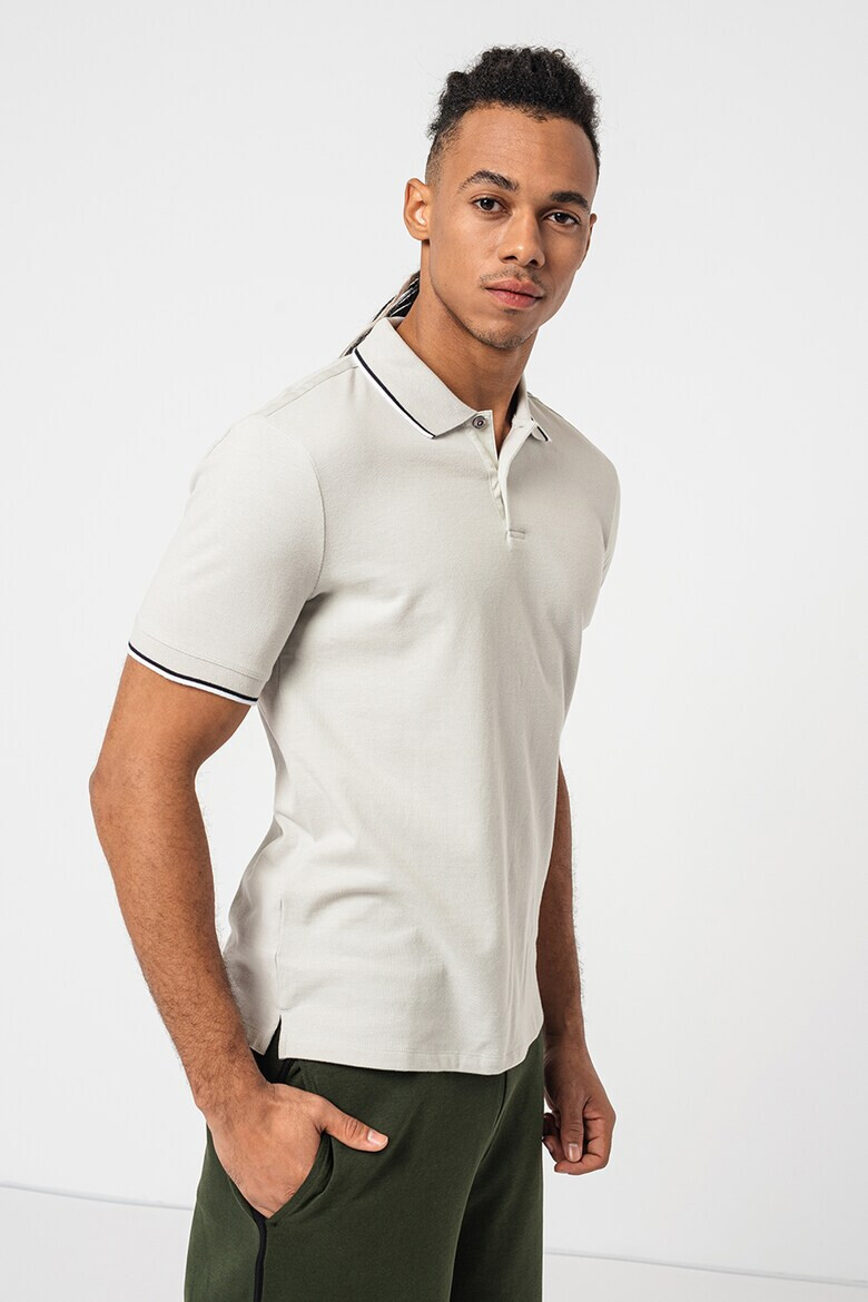 ARMANI EXCHANGE Вталеа тениска с яка - Pepit.bg