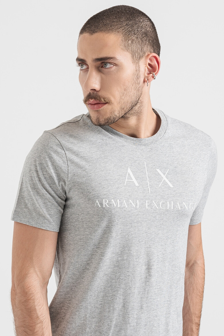 ARMANI EXCHANGE Вталена памучна тениска с лого - Pepit.bg