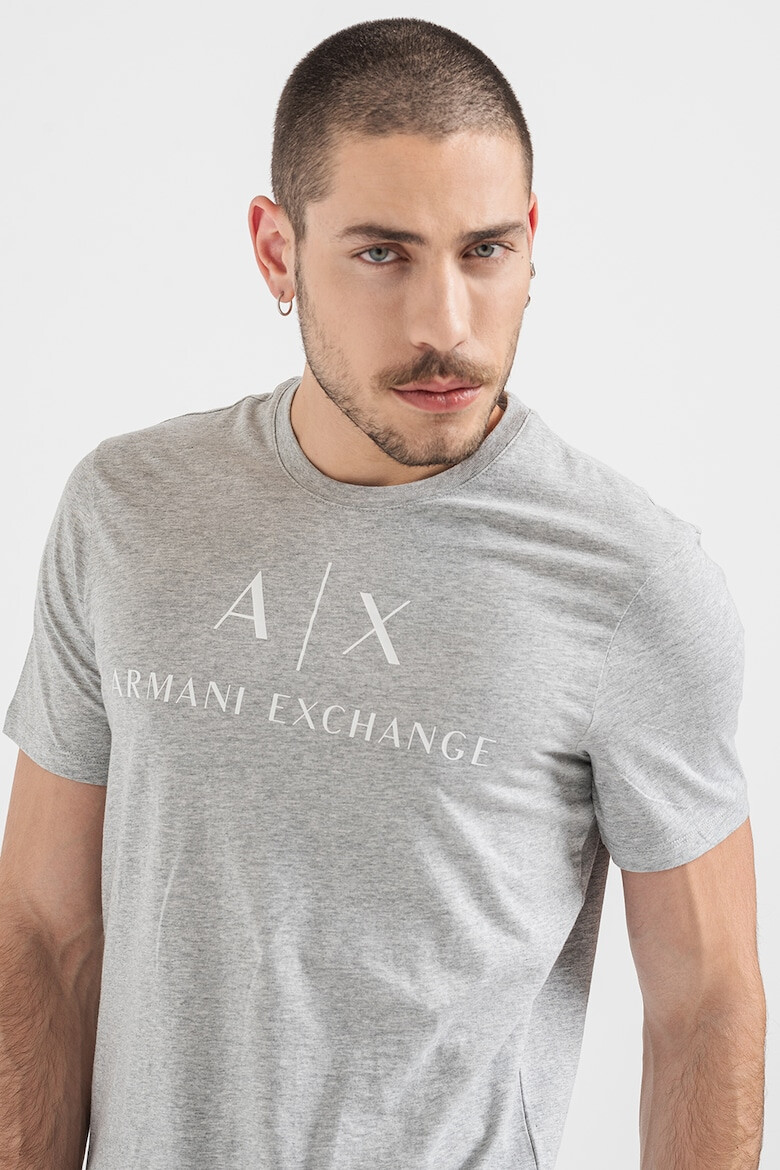 ARMANI EXCHANGE Вталена памучна тениска с лого - Pepit.bg