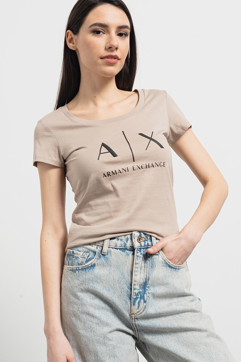 ARMANI EXCHANGE Вталена тениска с лого - Pepit.bg
