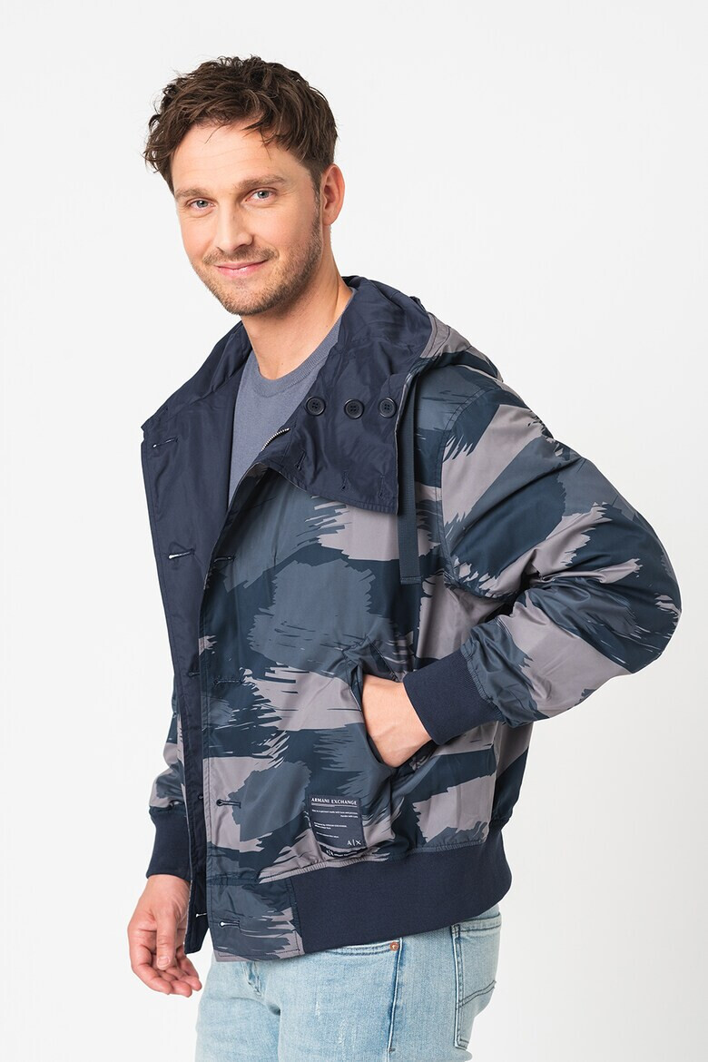 ARMANI EXCHANGE Яке с качулка и принт - Pepit.bg