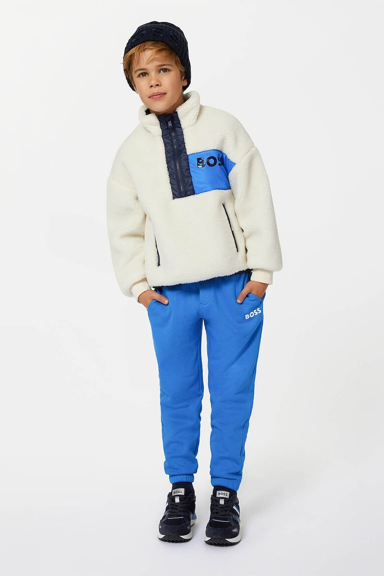 BOSS Kidswear Плюшен суитшърт с лого - Pepit.bg