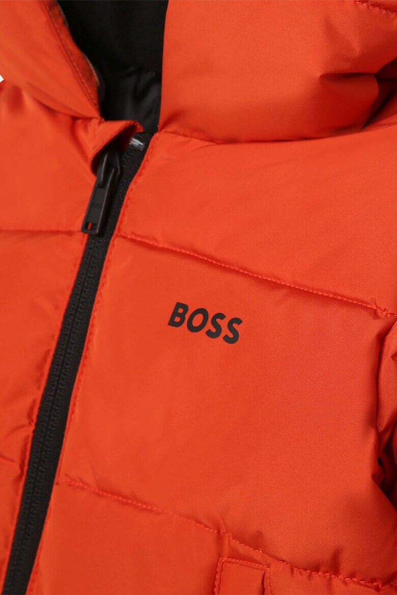 BOSS Kidswear Подплатено зимно яке с качулка - Pepit.bg