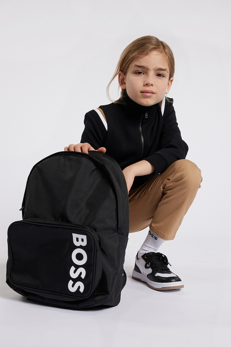 BOSS Kidswear Спортен екип с контрасти - Pepit.bg