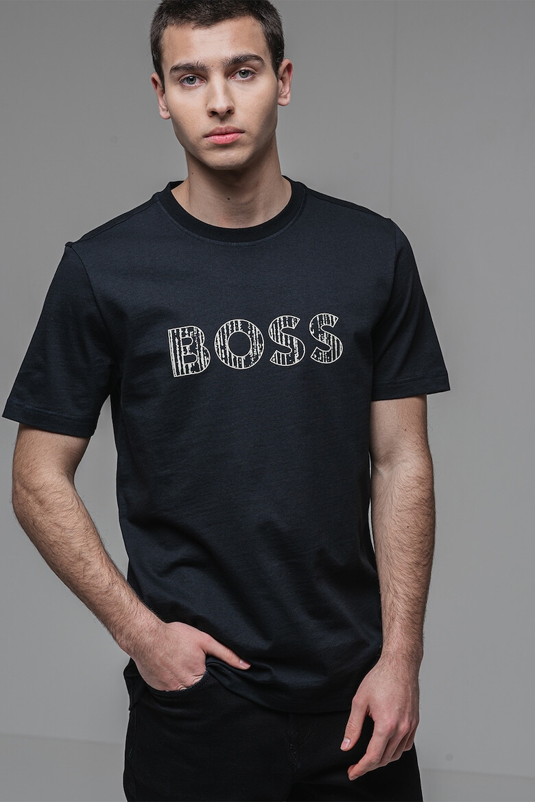 BOSS Тениска с овално деколте и лого - Pepit.bg