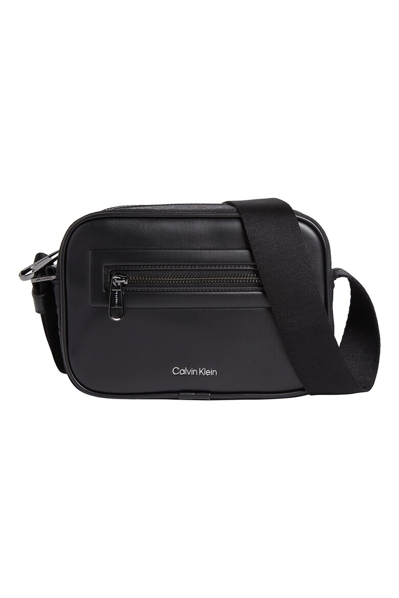 CALVIN KLEIN Чанта Elevated Camera с цип и лого - Pepit.bg