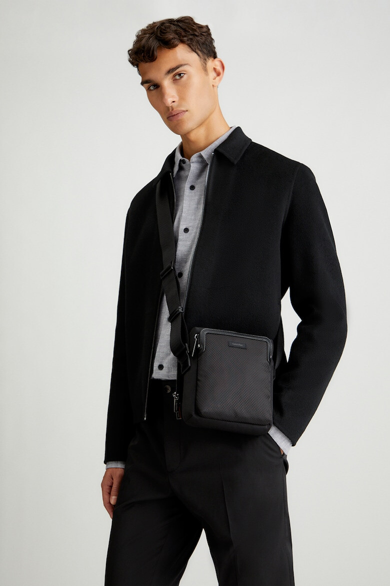 CALVIN KLEIN Чанта Remote Reporter - Pepit.bg