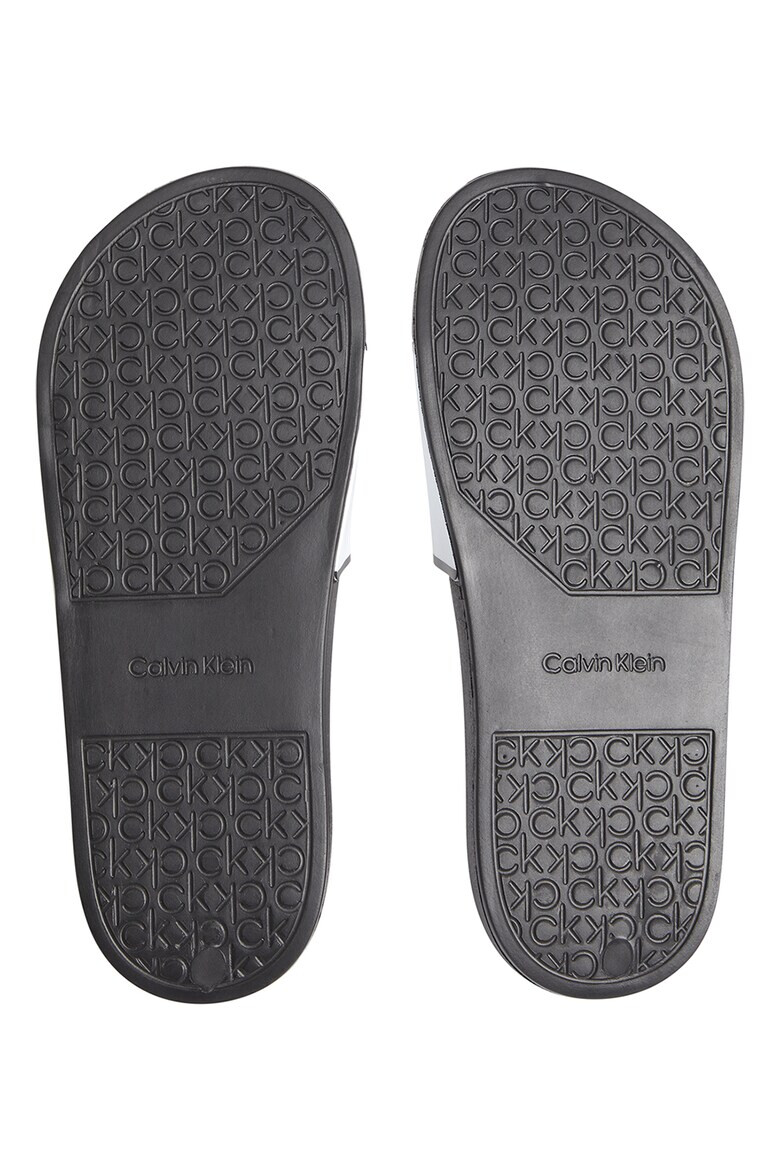 CALVIN KLEIN Чехли с релефно лого - Pepit.bg