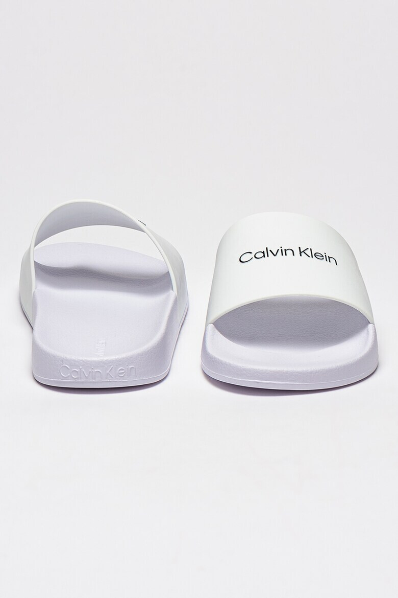 CALVIN KLEIN Чехли с релефно лого - Pepit.bg