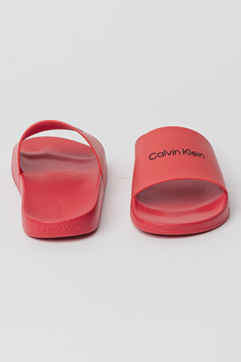 CALVIN KLEIN Чехли с релефно лого - Pepit.bg