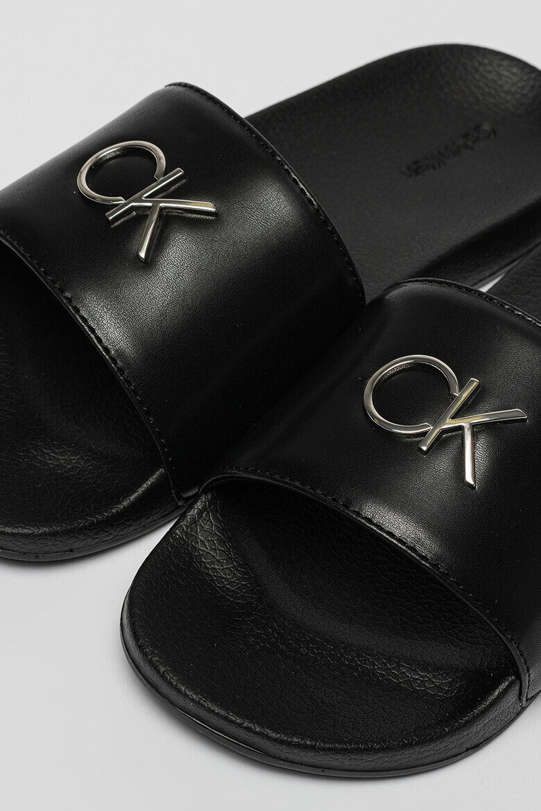 CALVIN KLEIN Чехли с релефно лого - Pepit.bg