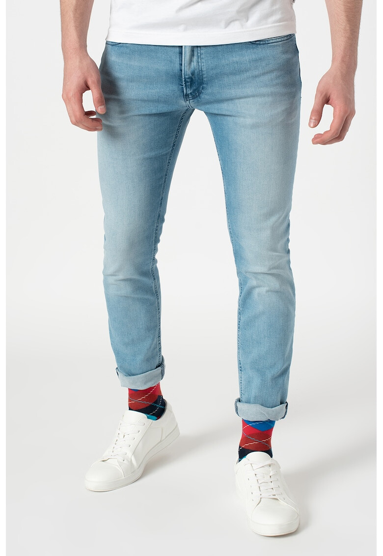 CALVIN KLEIN Дънки по тялото - Pepit.bg