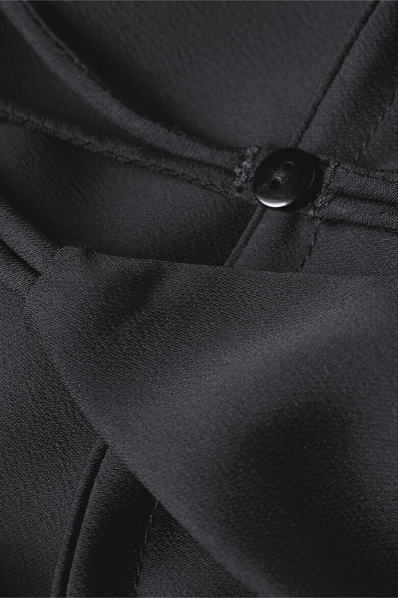 CALVIN KLEIN Ефирен топ с шпиц деколте - Pepit.bg
