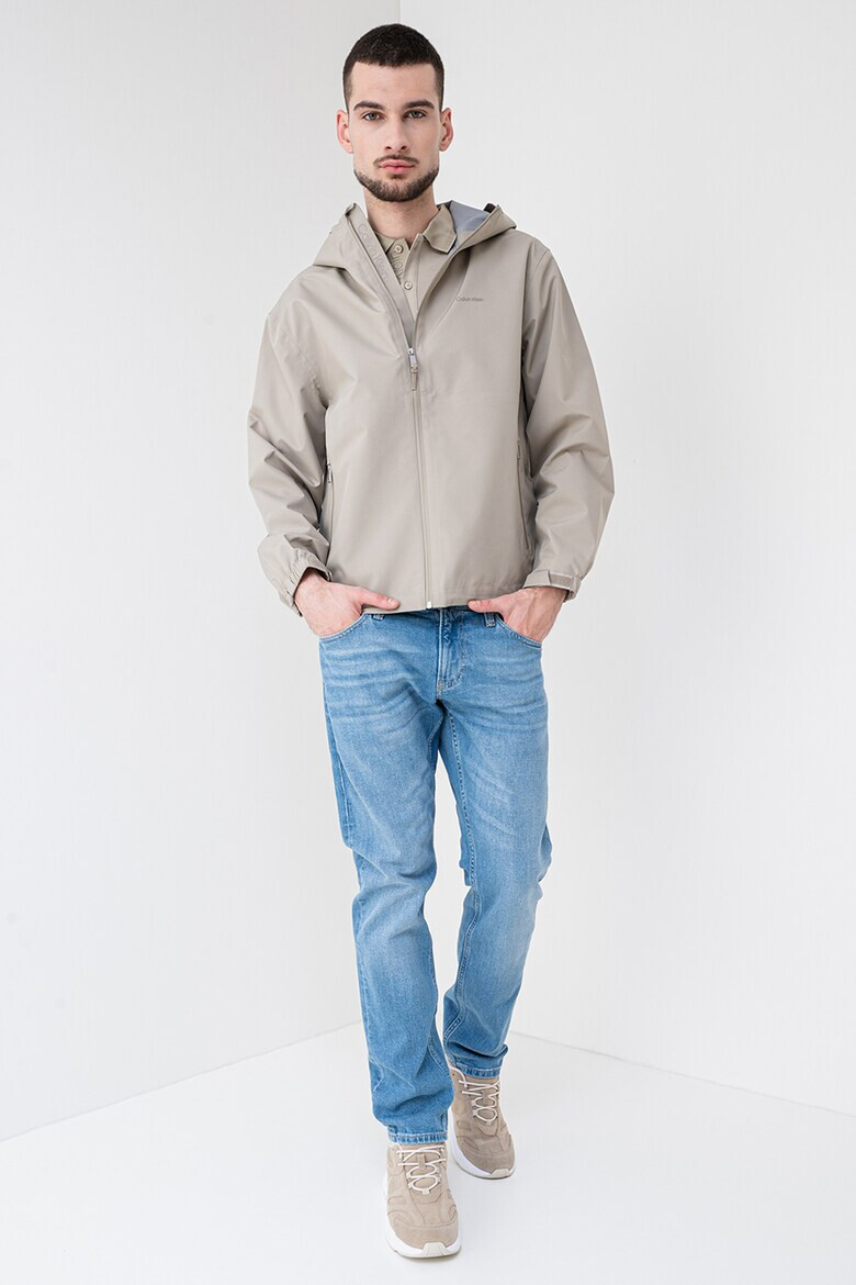 CALVIN KLEIN Яке с качулка и лого - Pepit.bg